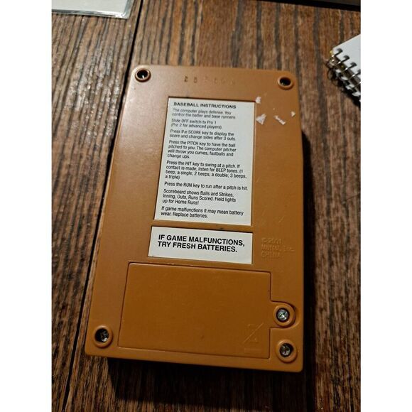 Vintage 2001 Mattel Classic Baseball Handheld Electronic Game Tested Works - Picture 2 of 2